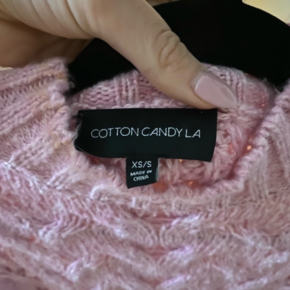 NWT xs/s Cropped Sweater - Picture 6 of 7